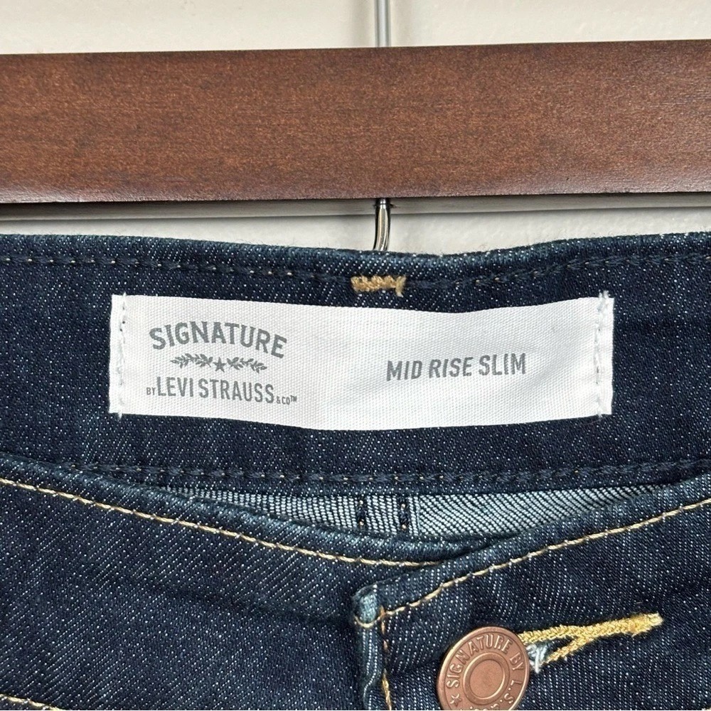 Levi Strauss Signature Jeans Women Mid Rise Slim Simply Stretch  20M W35/L30 - Picture 4 of 6